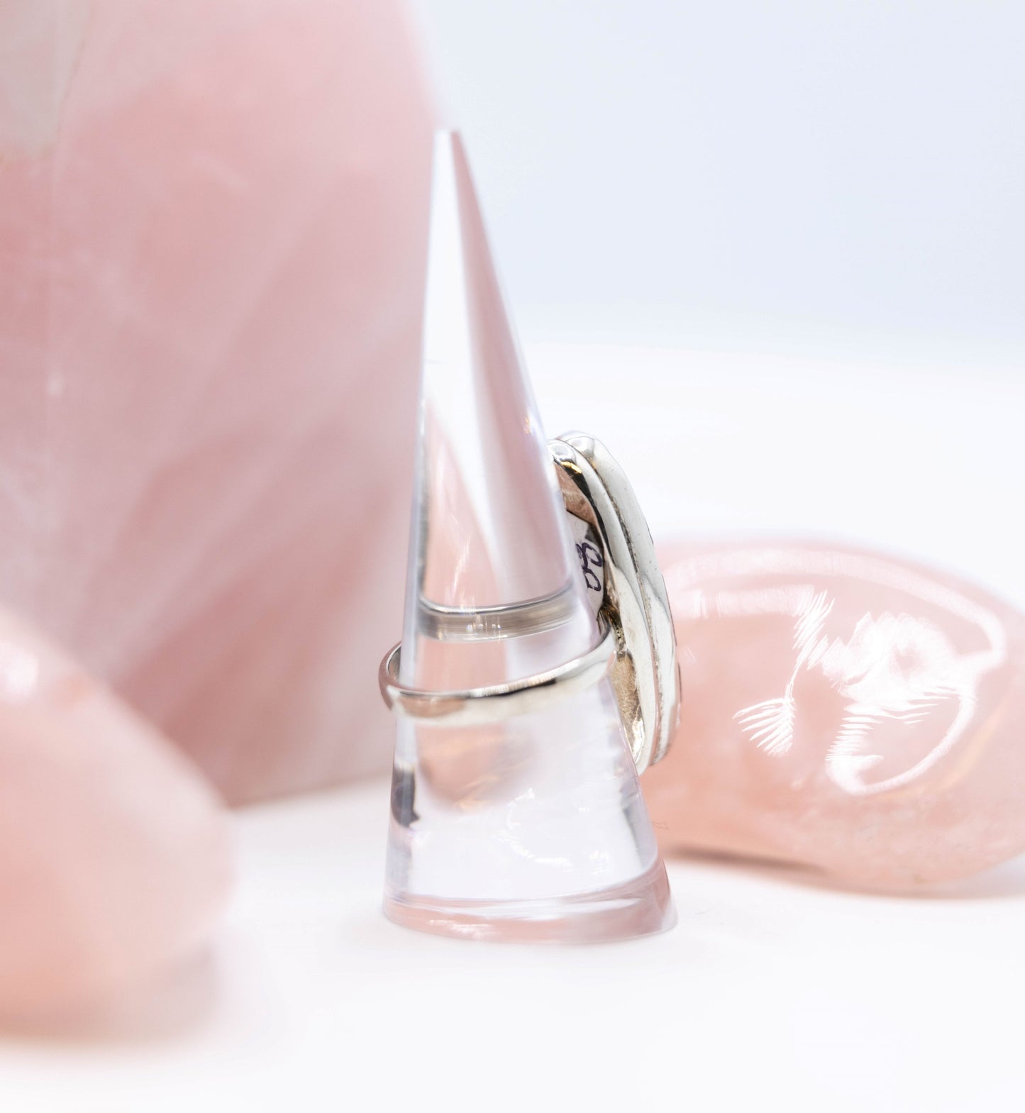 Rhodonite Pieces Oval Cocktail Ring .925