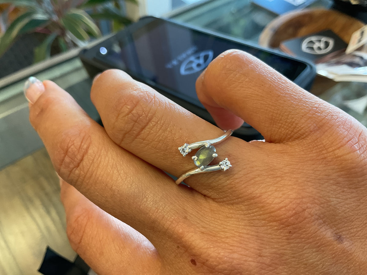 Labradorite Shooting Stars Ring | Sterling Silver