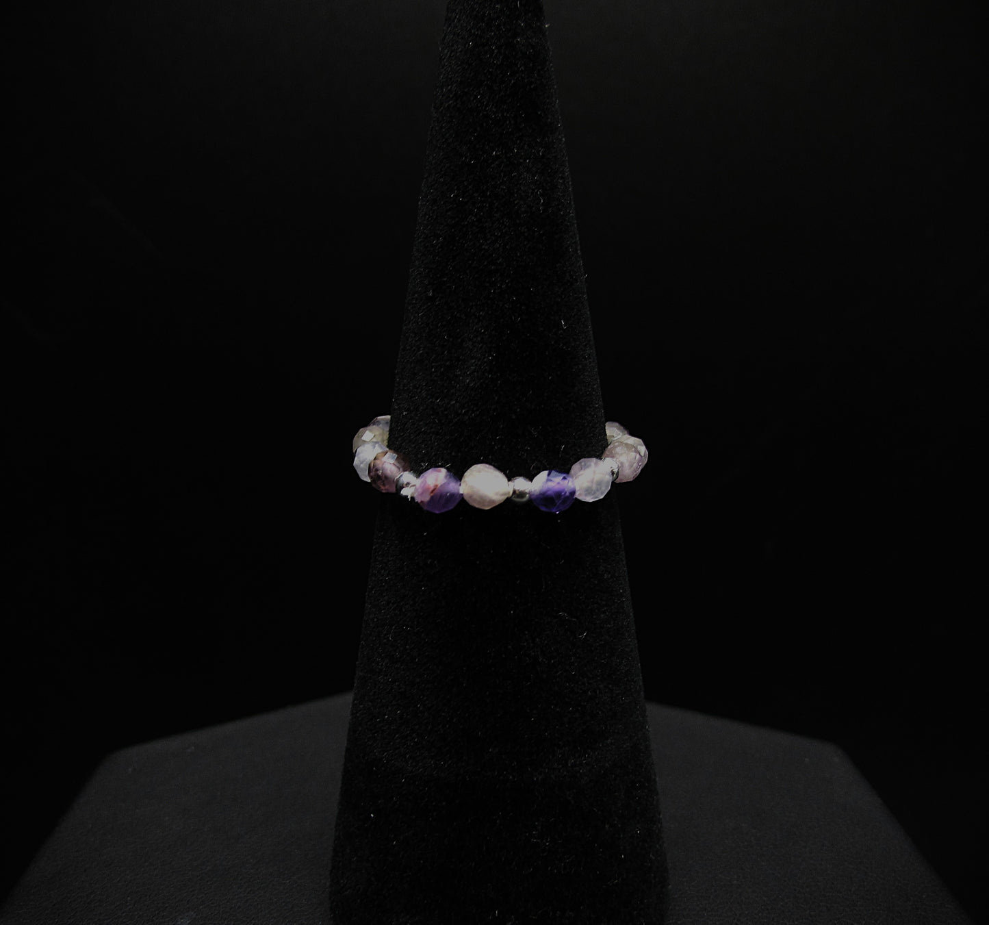 Amethyst Stretch Ring .925