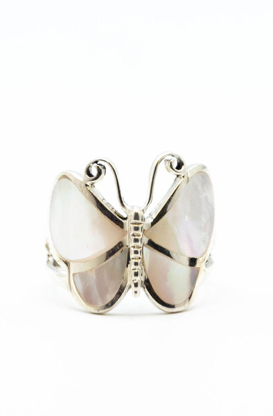 Pearl Butterfly Ring .925