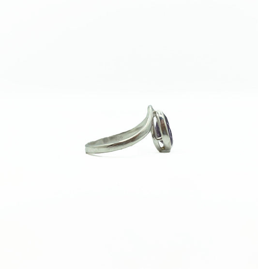 Amethyst Teardrop V Ring .925