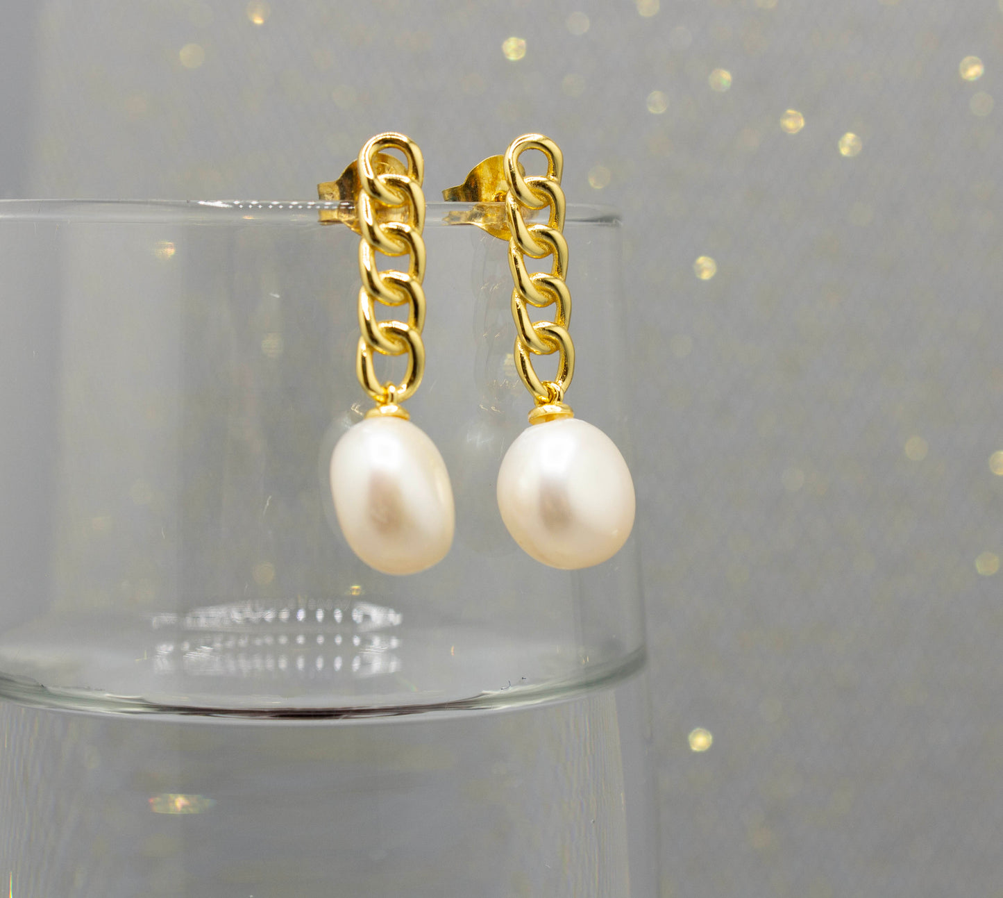 Chain x Pearl Earrings 18K GP