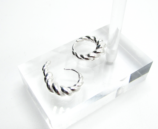 Mini Croissant Huggie Hoop .925