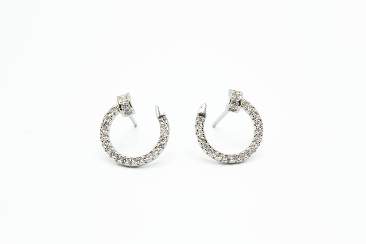 Horseshoe CZ Stud .925