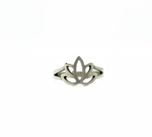 Lotus Ring .925
