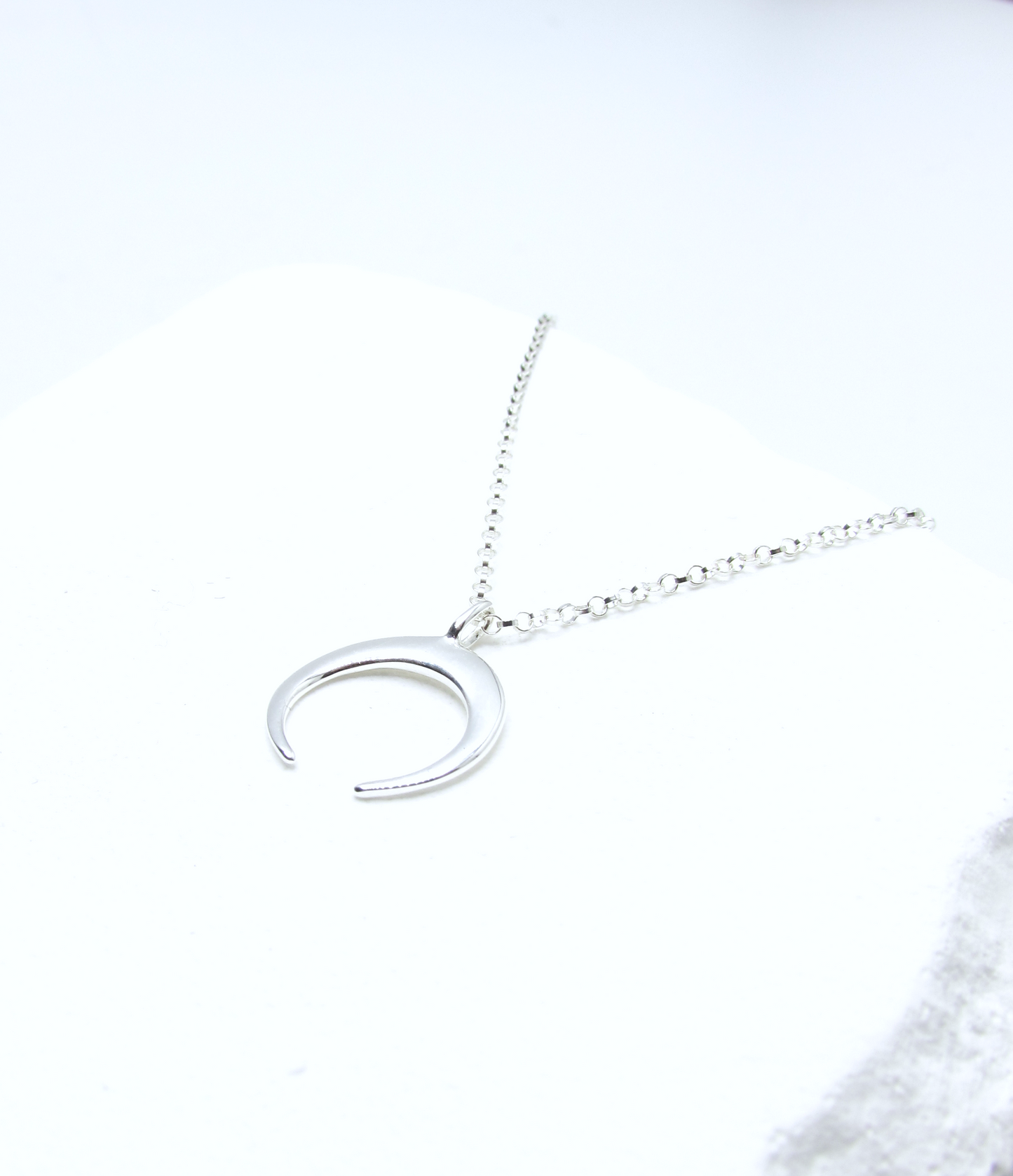 Lunar Necklace .925