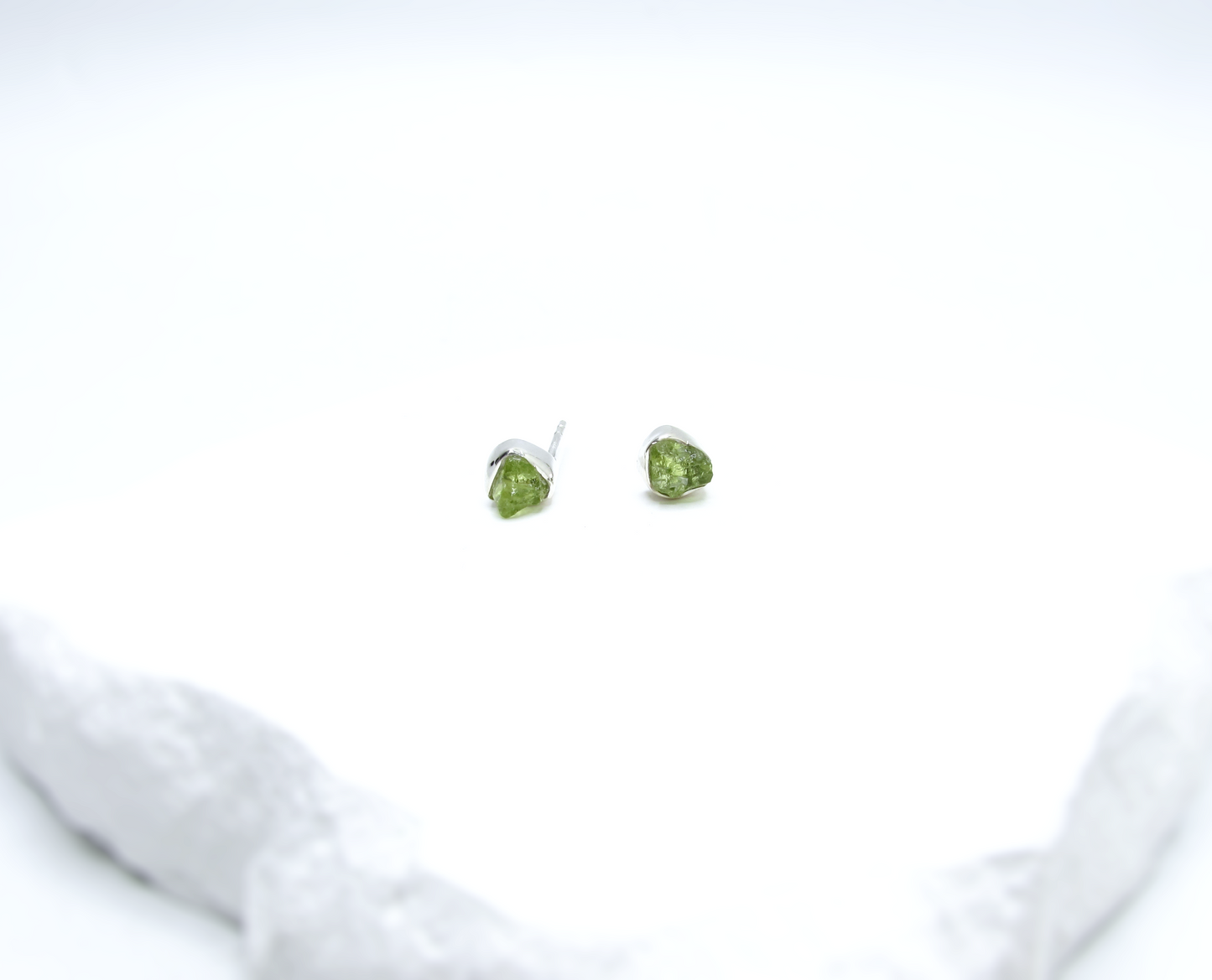 Peridot Birthstone Stud Earrings – Sterling Silver