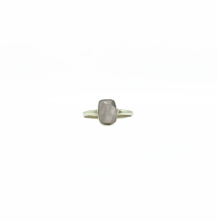 Rose Quartz Mini Square Ring .925