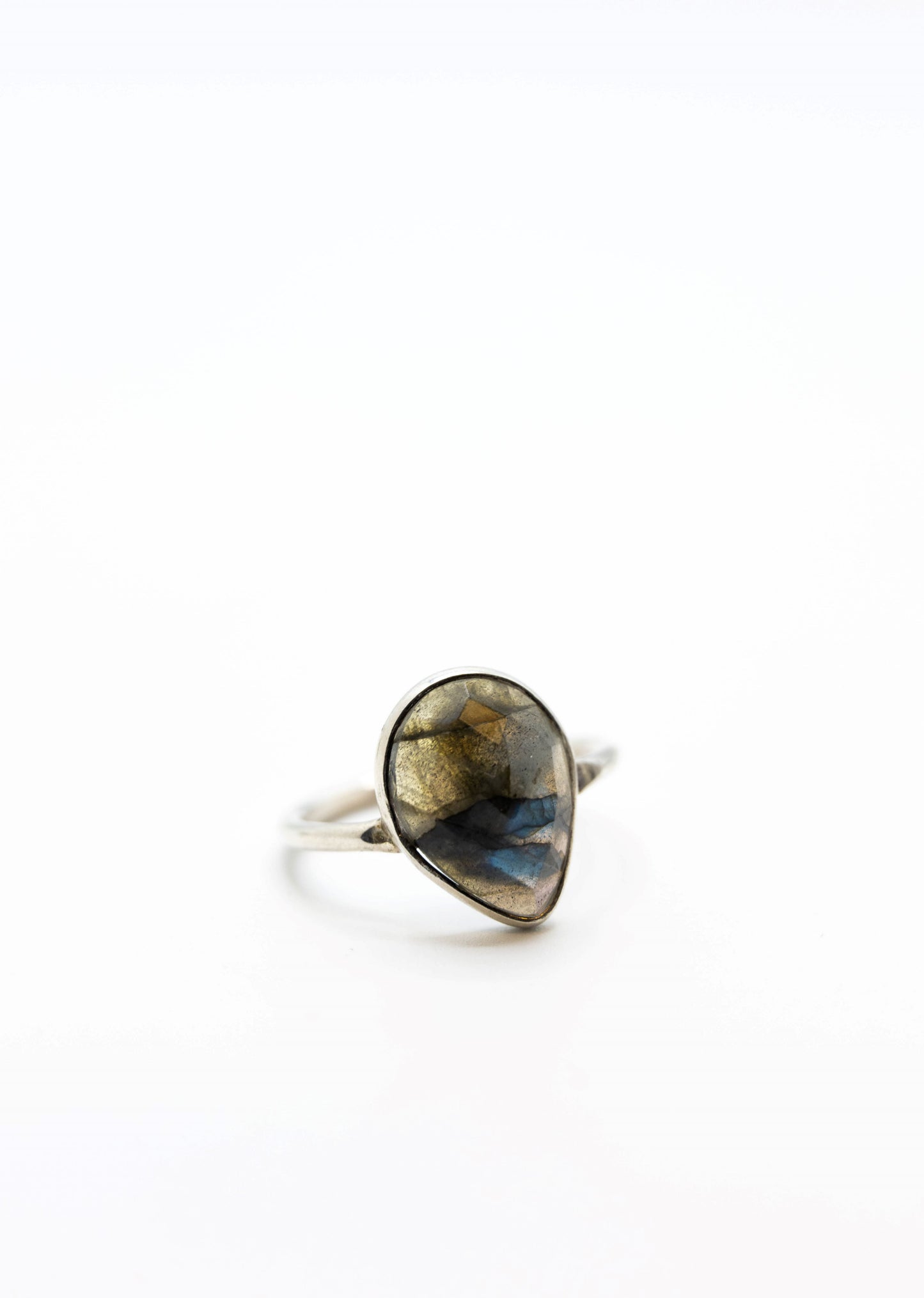 Teardrop Labradorite Crystal Collection Ring .925