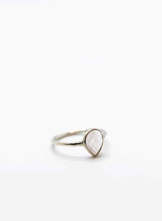 Teardrop Rose Quartz Crystal Collection Ring .925