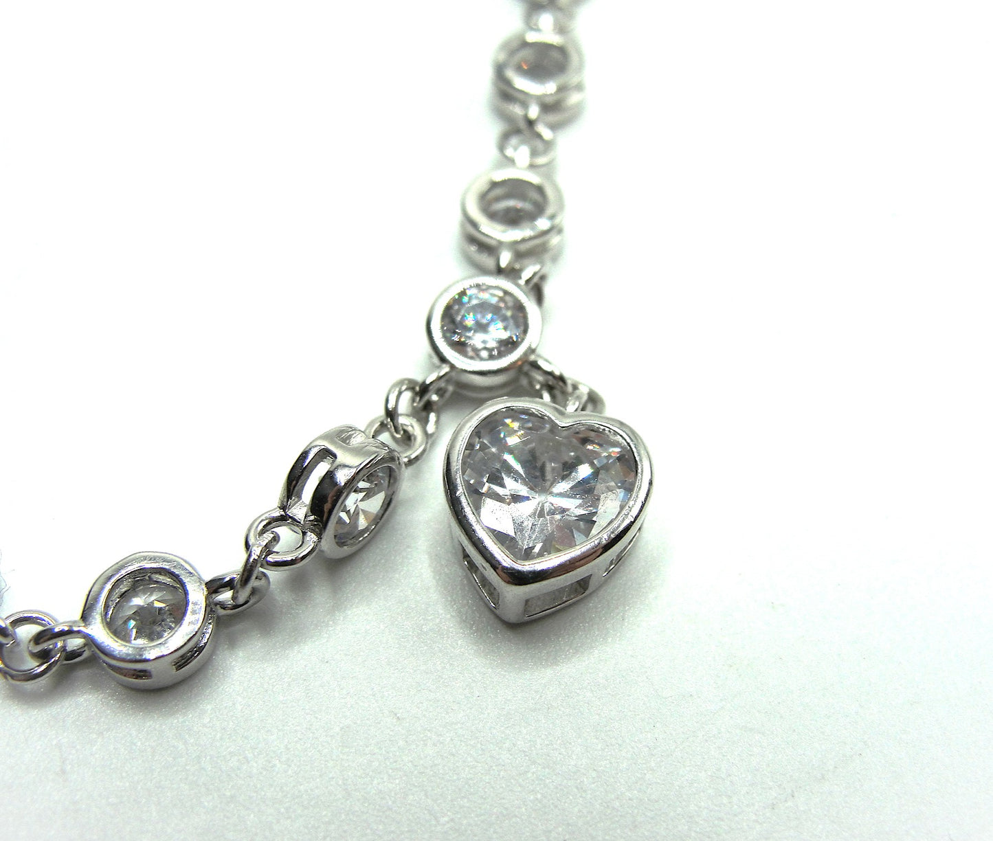 .925 Bling Dangle Heart Tennis Bracelet