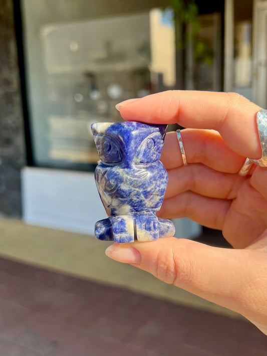 Sodalite Owl Animal Crossing Totem