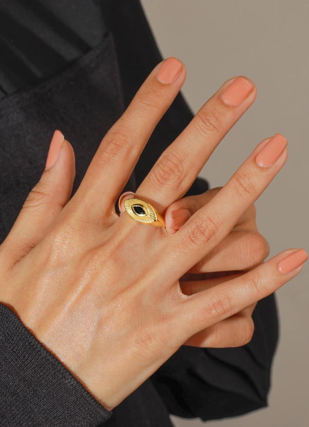 Black Spinel Sunburst Halo Ring – 14K Gold Plated