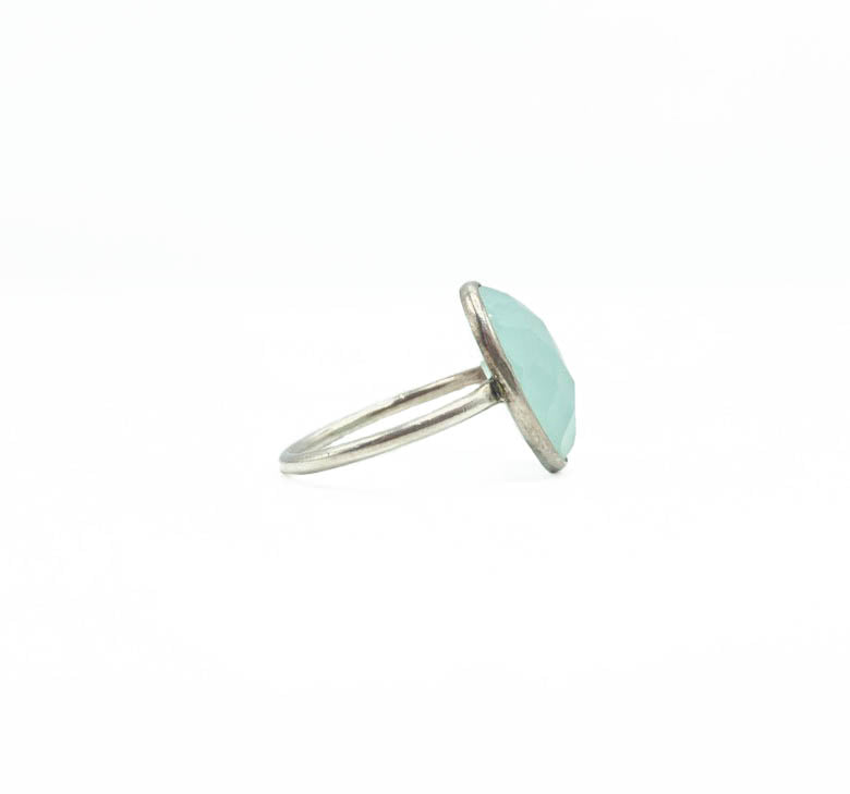 Faceted Chalcedony .925 Ring Round Large