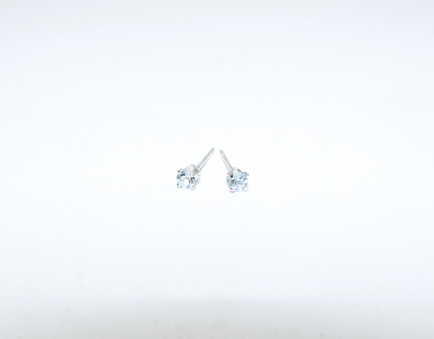 Aquamarine Birthstone Stud Earrings – Sterling Silver
