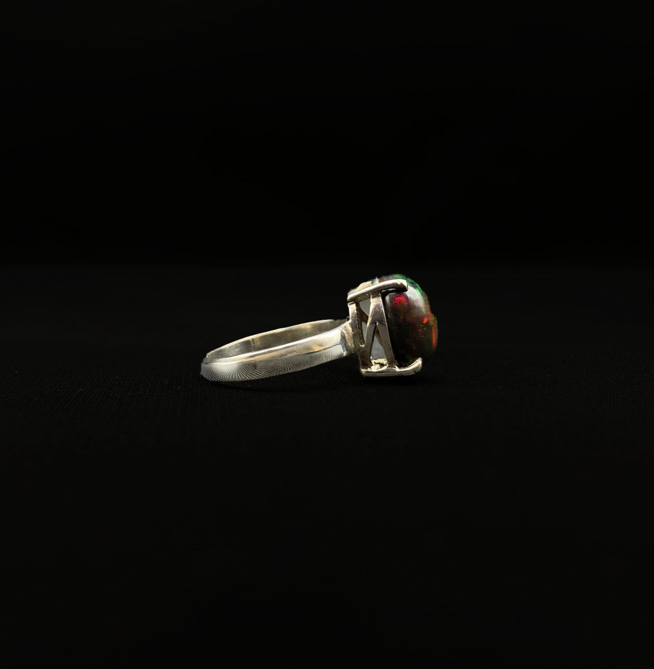 Black Ethiopian Opal Ring .925 - 7
