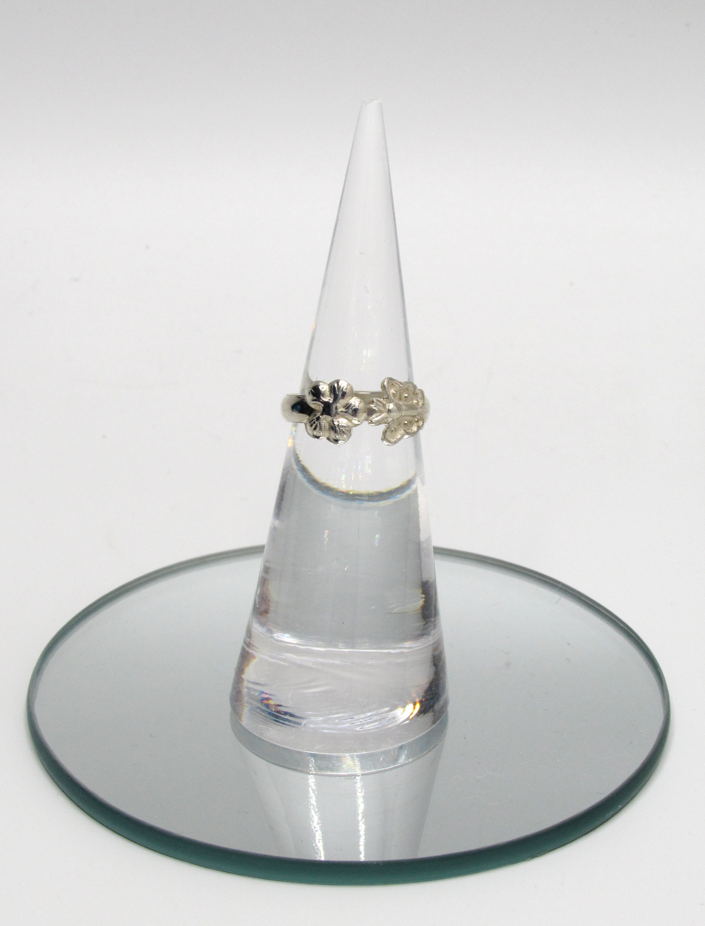 Butterfly + Flower Toe Ring .925