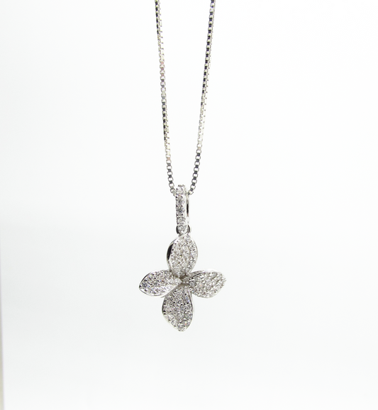 Bling Leaf Pendant NK .925