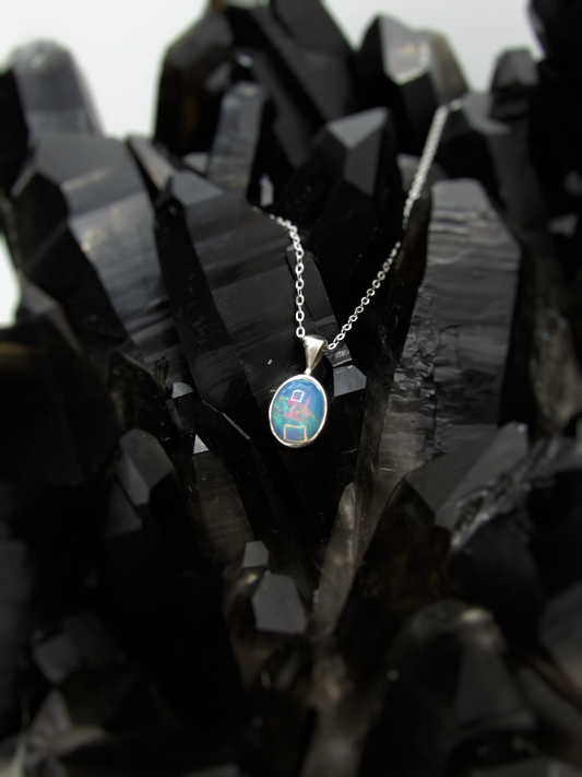 Ethiopian Opal Pendant – Sterling Silver