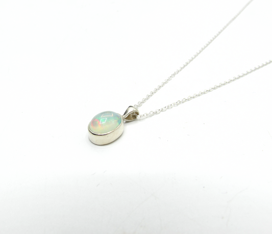 Ethiopian Opal Pendant – Sterling Silver