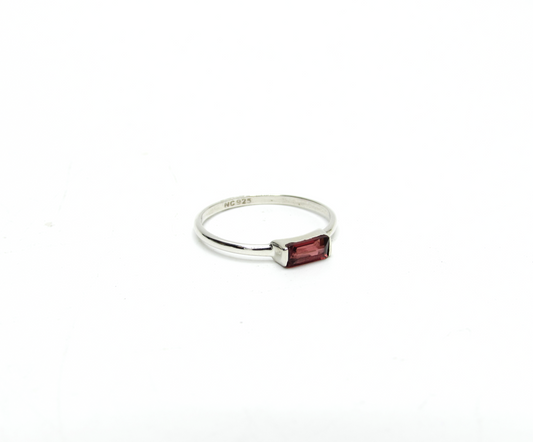 Garnet Petite Signet Ring – Sterling Silver