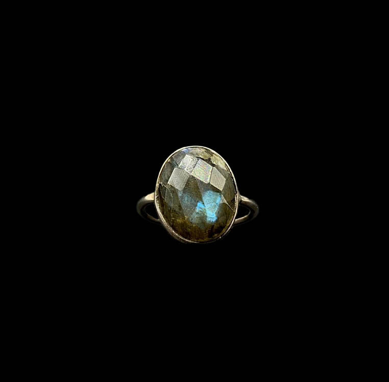 Round Labradorite Crystal Collection Ring .925