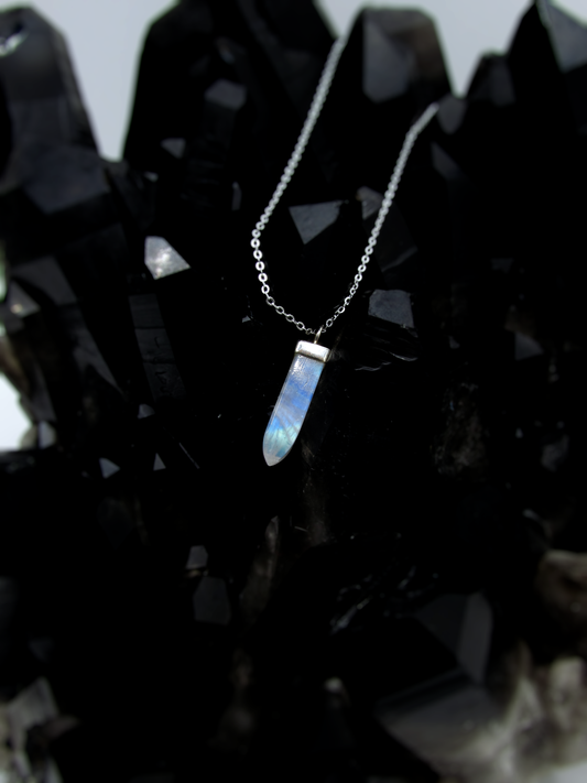Rainbow Moonstone Crystal Point Pendant – Sterling Silver