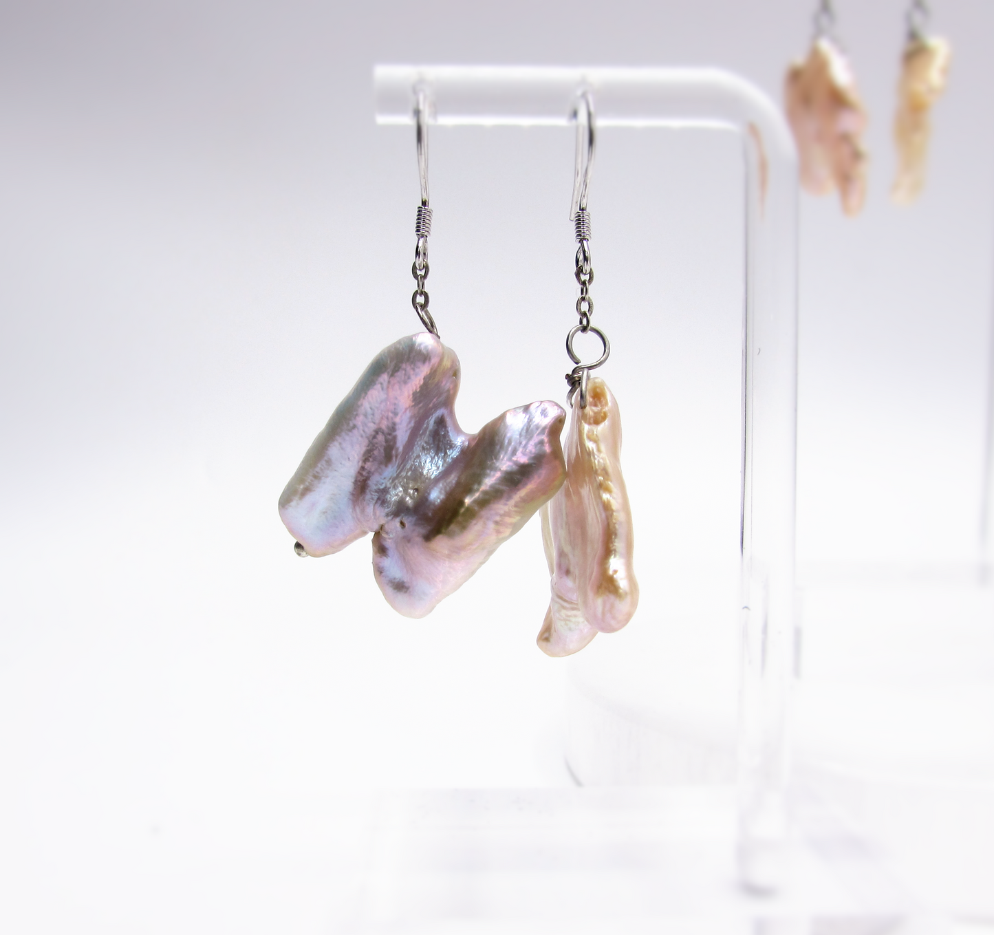 Freeform MOP Earring .925