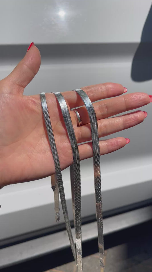 Omega Chain .925