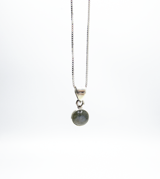 Mini Labradorite Pendant