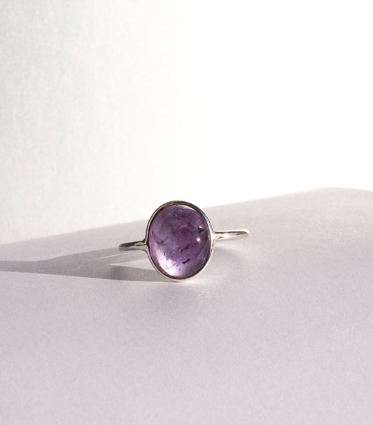 Round Amethyst Crystal Collection Ring .925